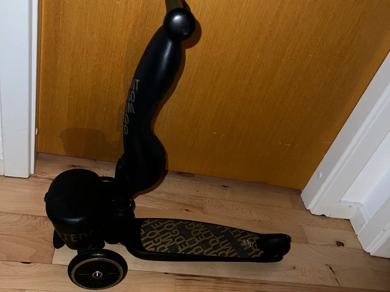 Billede 9 - 2-i-1 scooter / løbecykel / løbehjul