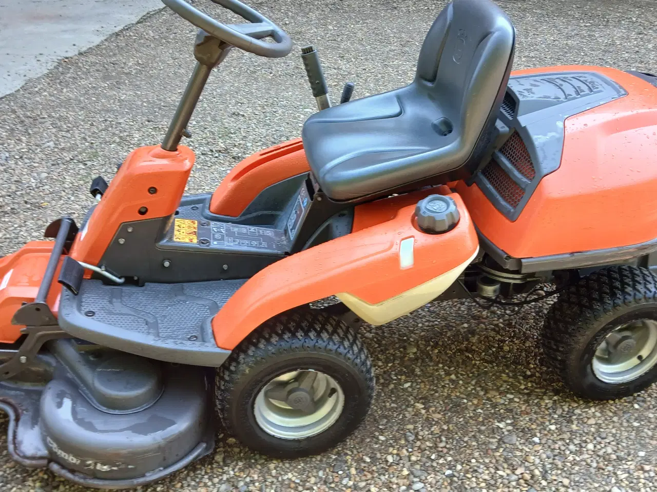 Billede 2 - Husqvarna R215tx 103cm