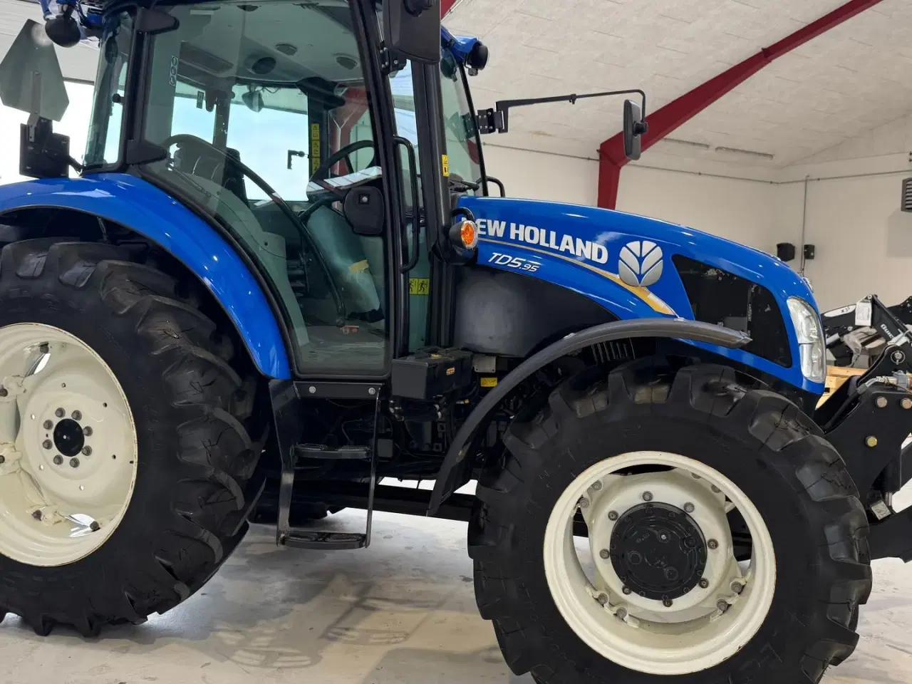 Billede 9 - New Holland TD5.85 KUN 150 TIMER OG AIRCON!