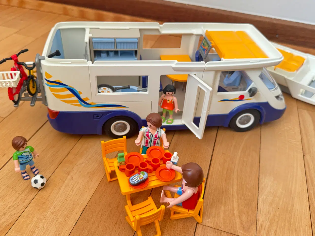 Billede 2 - Familie autocamper, 4859