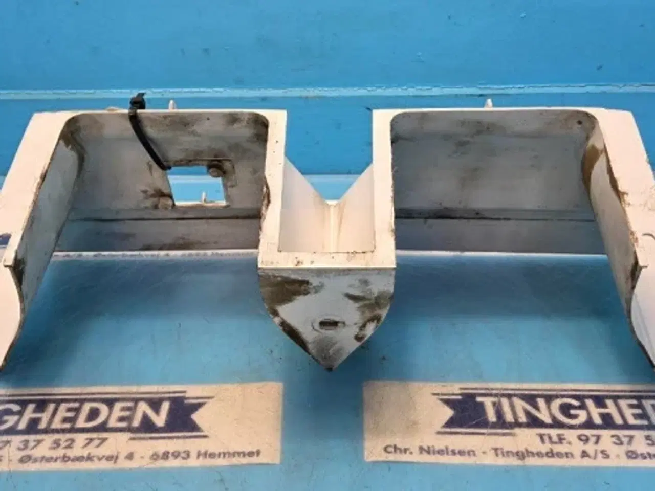 Billede 8 - Case 844XL Blæsertrakt 3233571R1