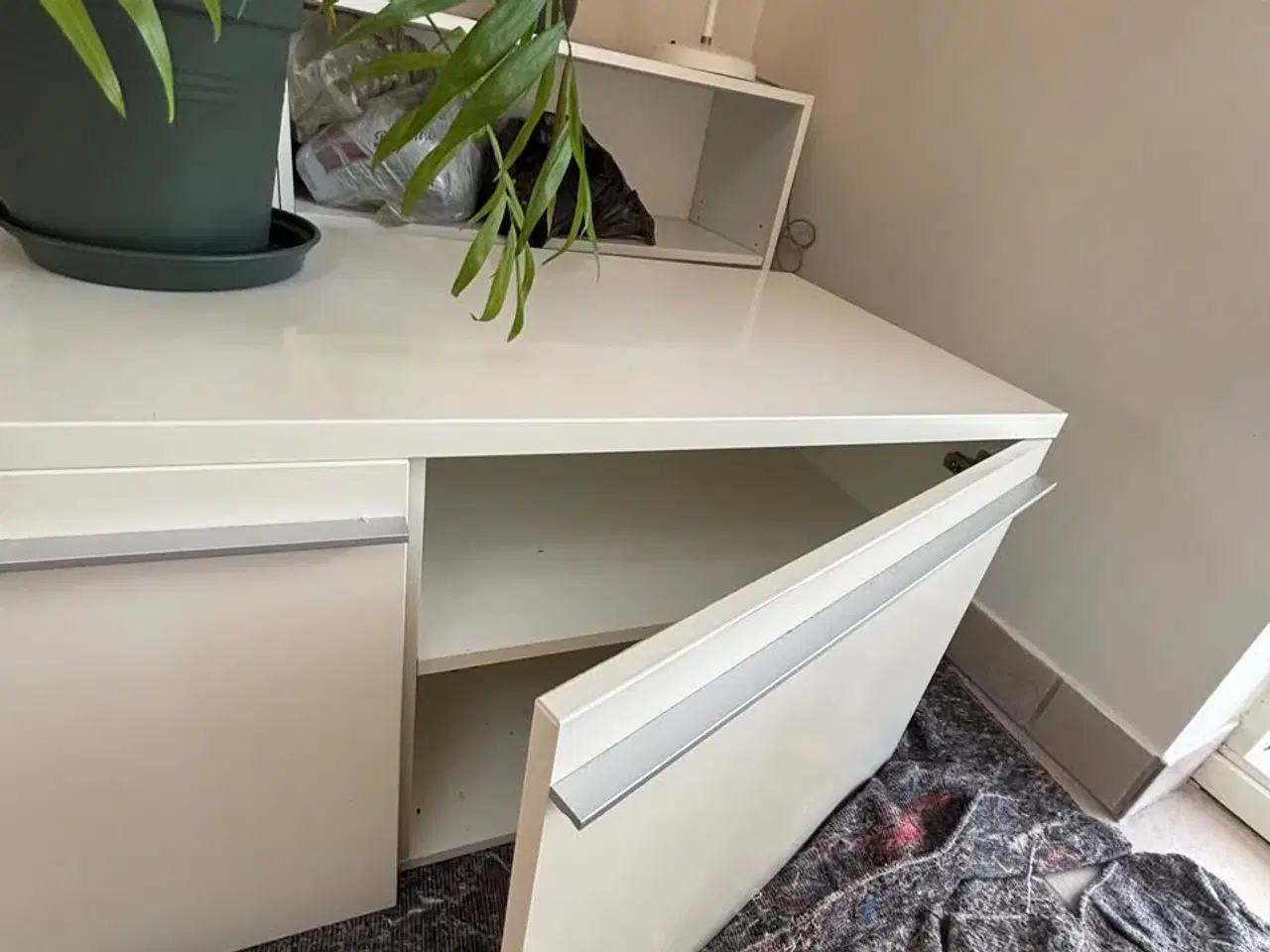 Billede 4 - Skab til kontor, bryggers, køkken