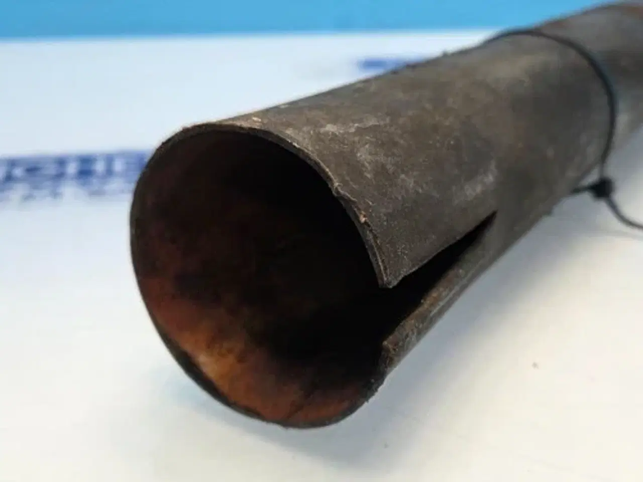 Billede 10 - New Holland LB115B Udstødningsrør 87622674