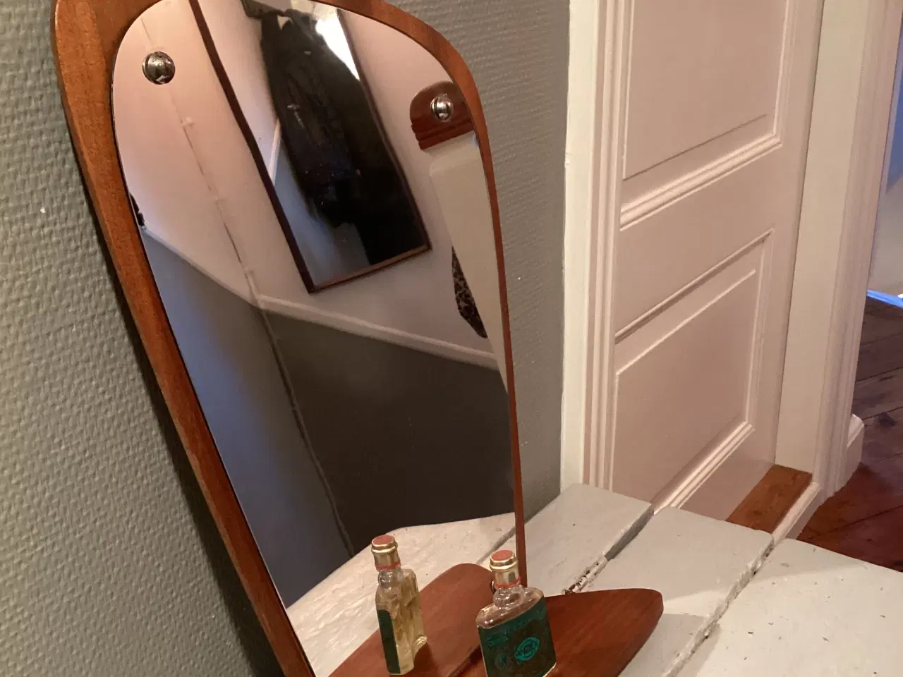 Billede 2 - Retro teaktræ spejl med hylde