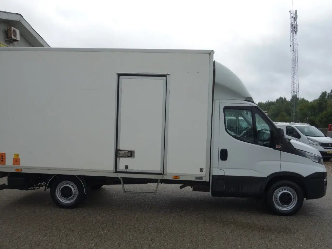 Billede 16 - Iveco Daily 2,3 35S16 Alukasse m/lift AG8