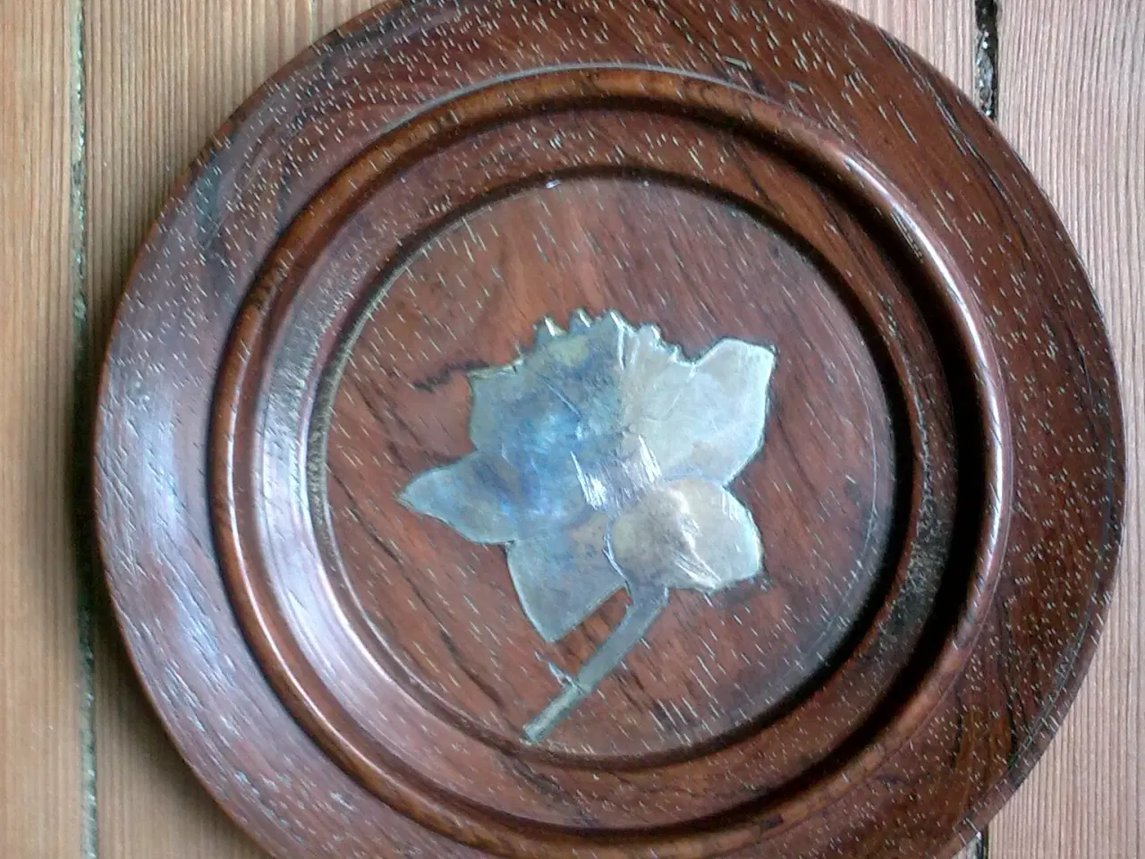 Billede 3 - Sølv intarsia i moseeg 2 vinbakke DANSK SKÅL