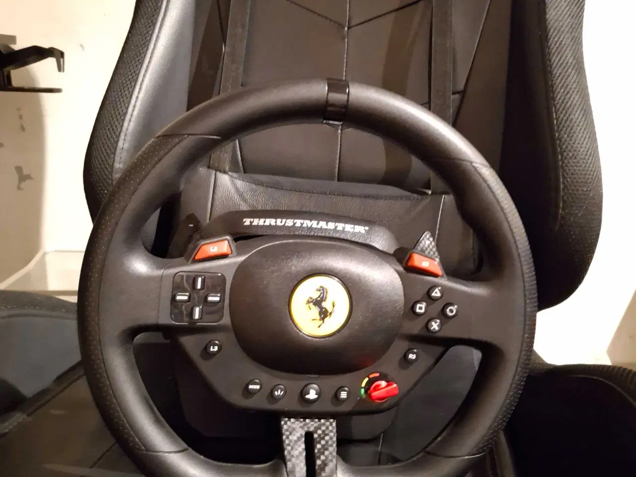 Billede 4 - Thrustmaster T98 Rat & Pedaler – Næsten nyt!