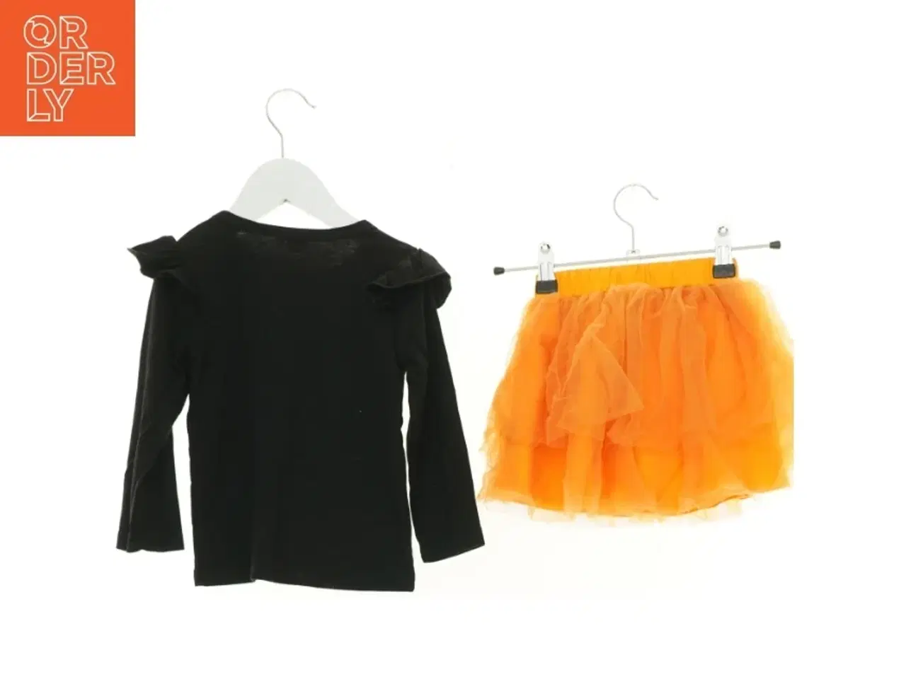 Billede 2 - Udklædning (str. 92 cm)