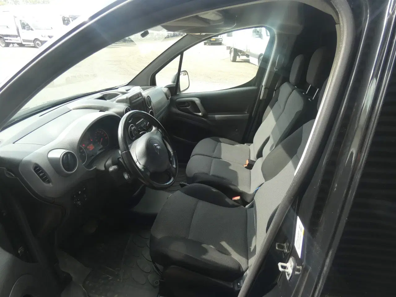 Billede 5 - Citroën Berlingo L2N2 1,6 Blue HDi ETG6 start/stop 100HK Van 6g Aut.
