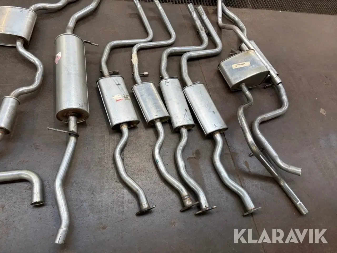 Billede 10 - Blandet udstødninger 49 styk