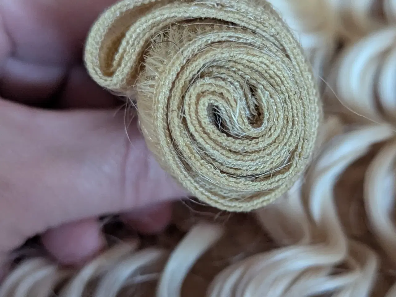 Billede 7 - 3 bundter blonde human hair deep wave 76 cm