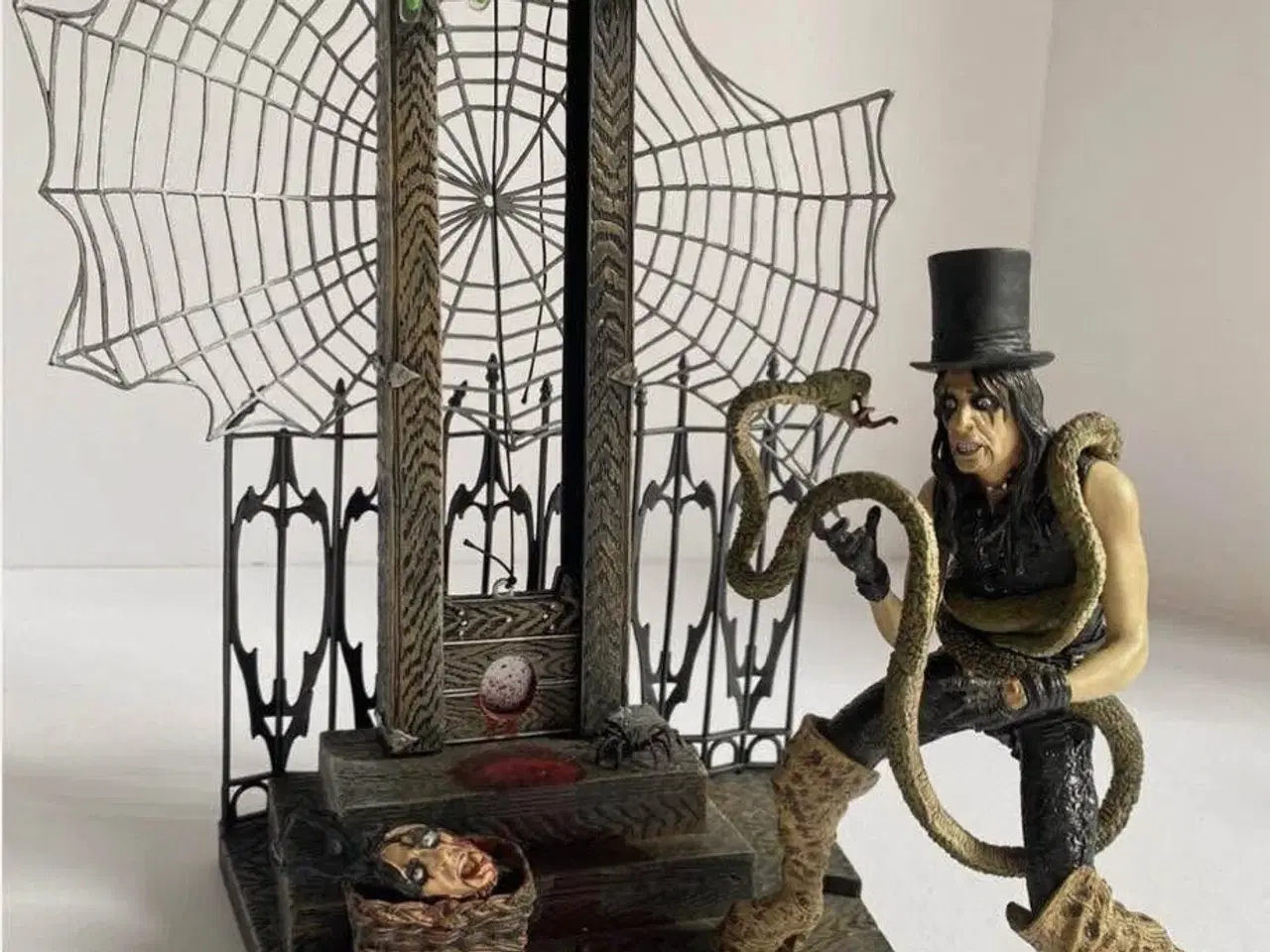 Billede 1 - Alice Cooper McFarlane figur