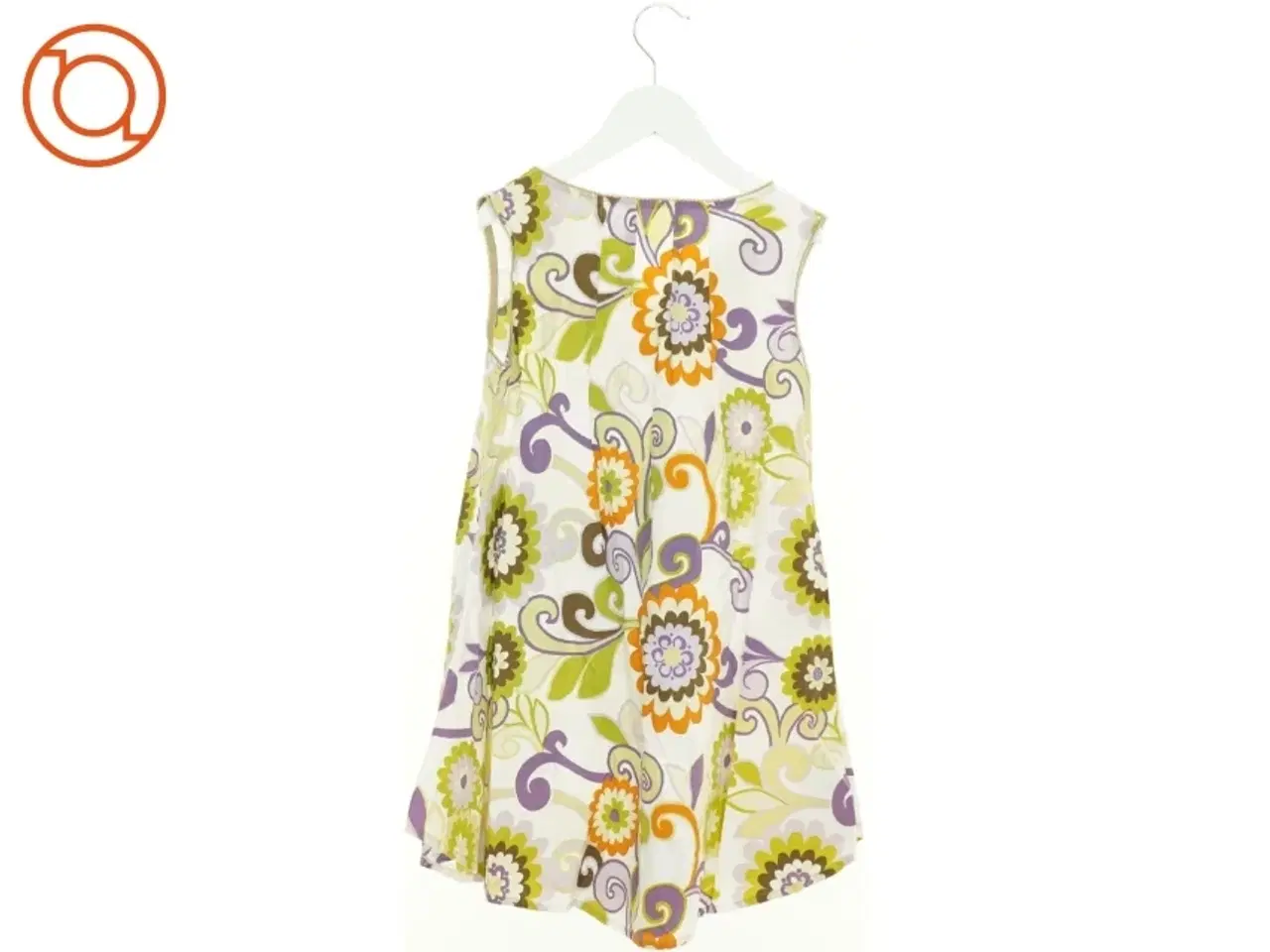 Billede 2 - Kjole (str. 128 cm)