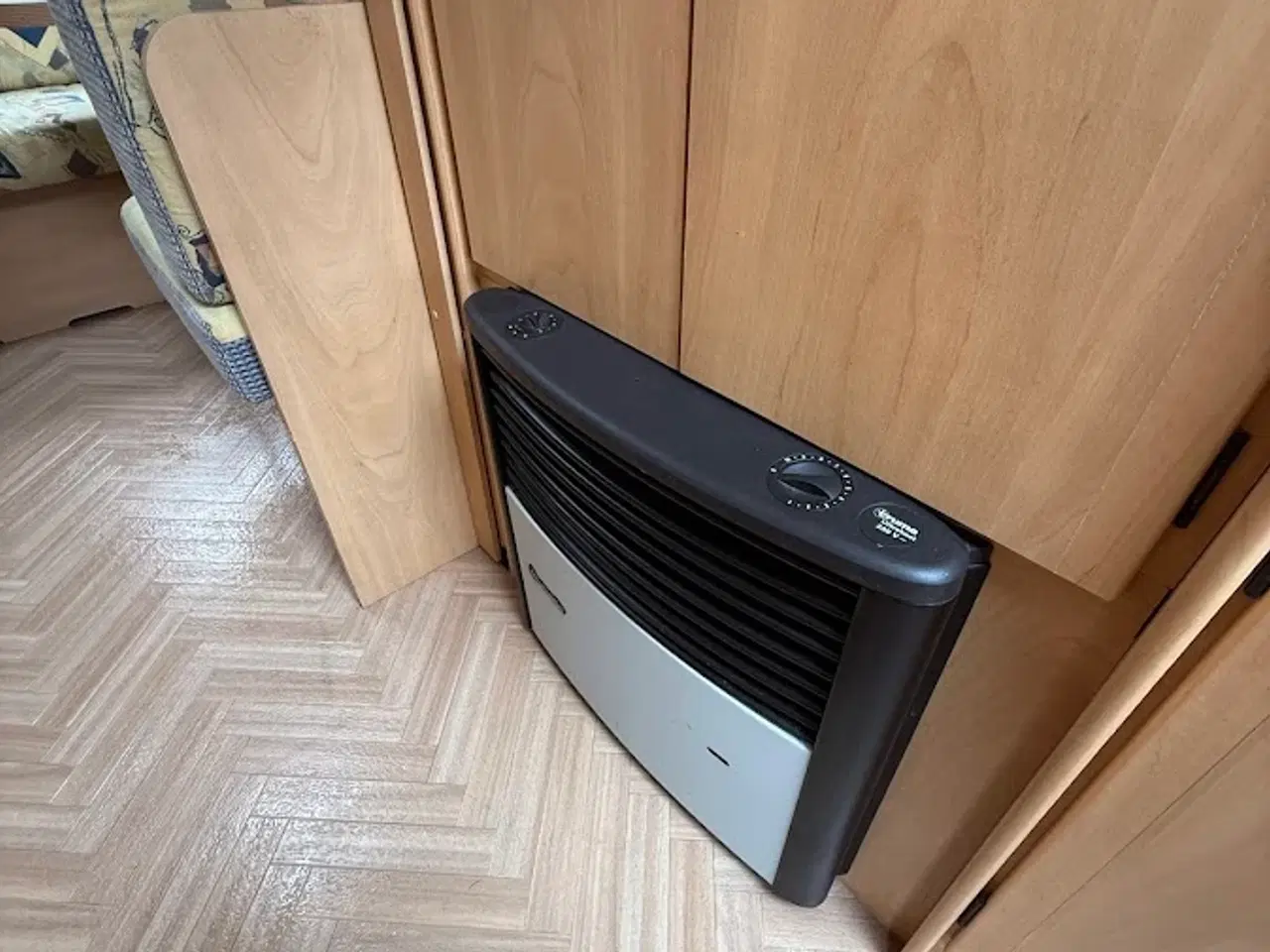 Billede 15 - Familievogn med køjer, fortelt og cykelholdere