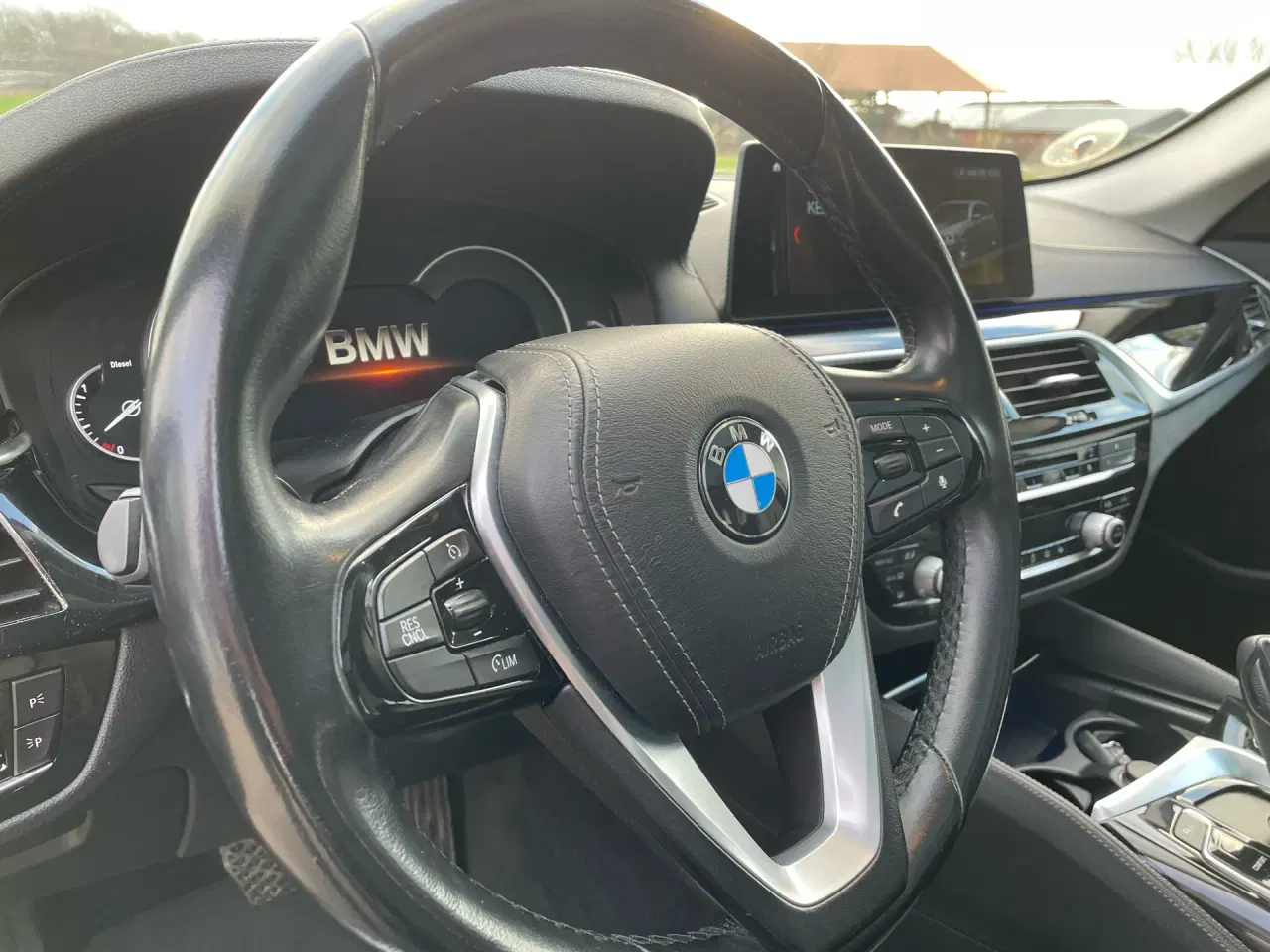 Billede 8 - BMW 520d Touring 2,0 D Luxury Line Steptronic 190HK Stc 8g Aut.