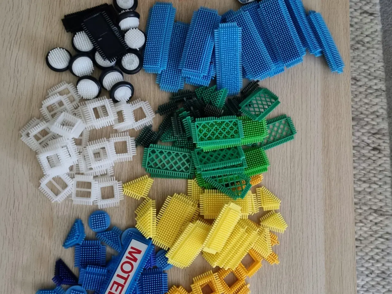 Billede 7 - Kolczatka byggesæt/klodser 1990