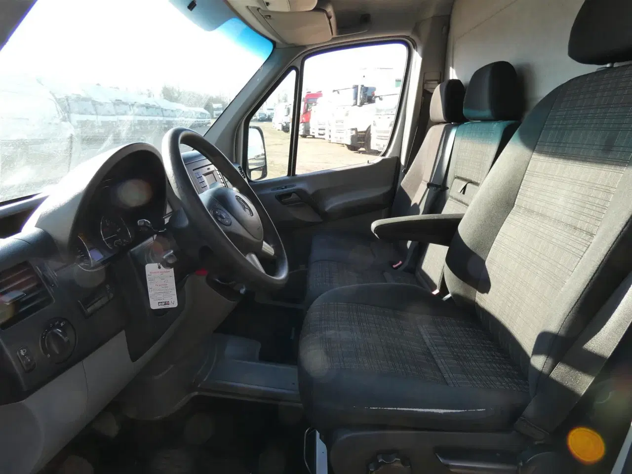 Billede 10 - Mercedes-Benz Sprinter 316 KØLEBIL 2,1 CDI R2 163HK Van Man.