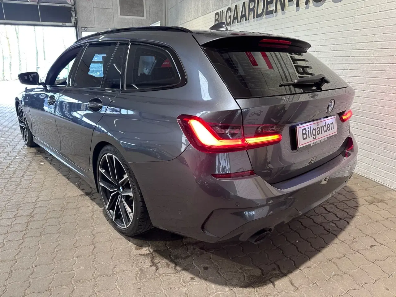 Billede 4 - BMW 330e 2,0 Touring M-Sport aut.