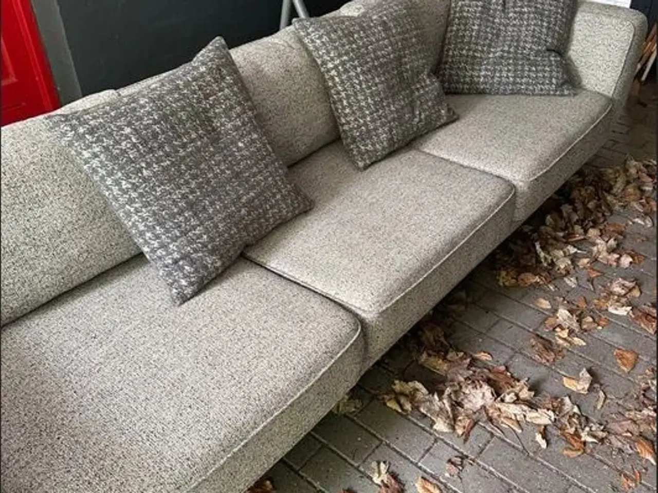 Billede 2 - Flot lys sofa