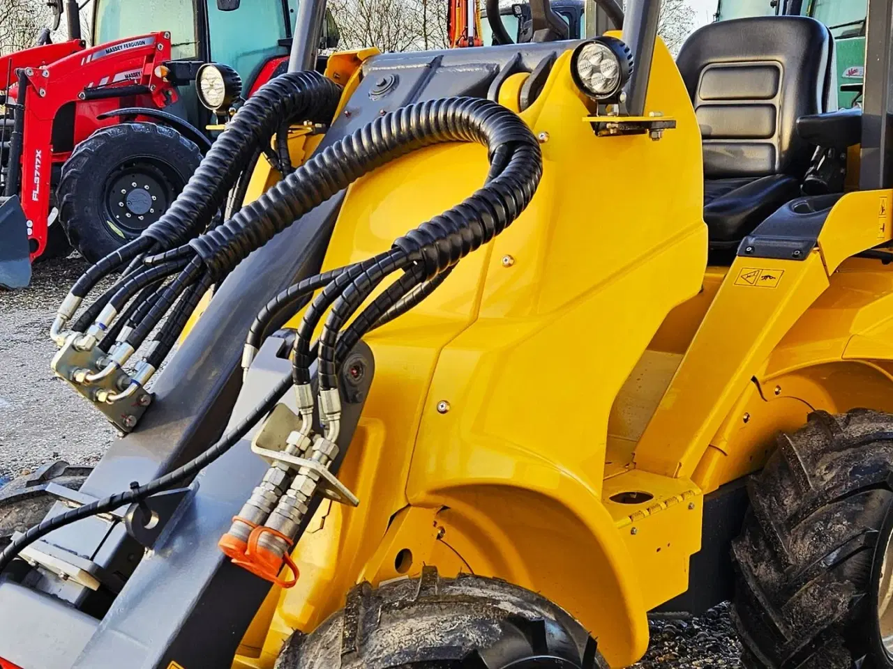 Billede 7 - Eurotrac T11 / fabriksny / teleskoparm / Kubota motor