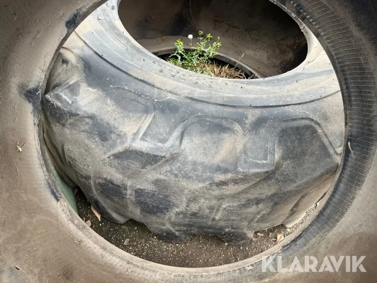 Billede 6 - Dæk Goodyear Super grip til rendegraver 2 styk