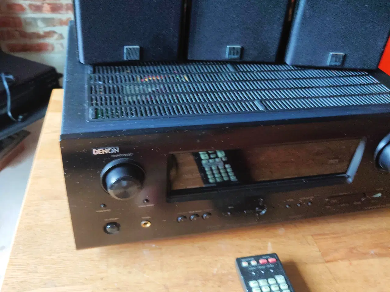 Billede 2 - Denon sourroundsystem med 5 Dali sat