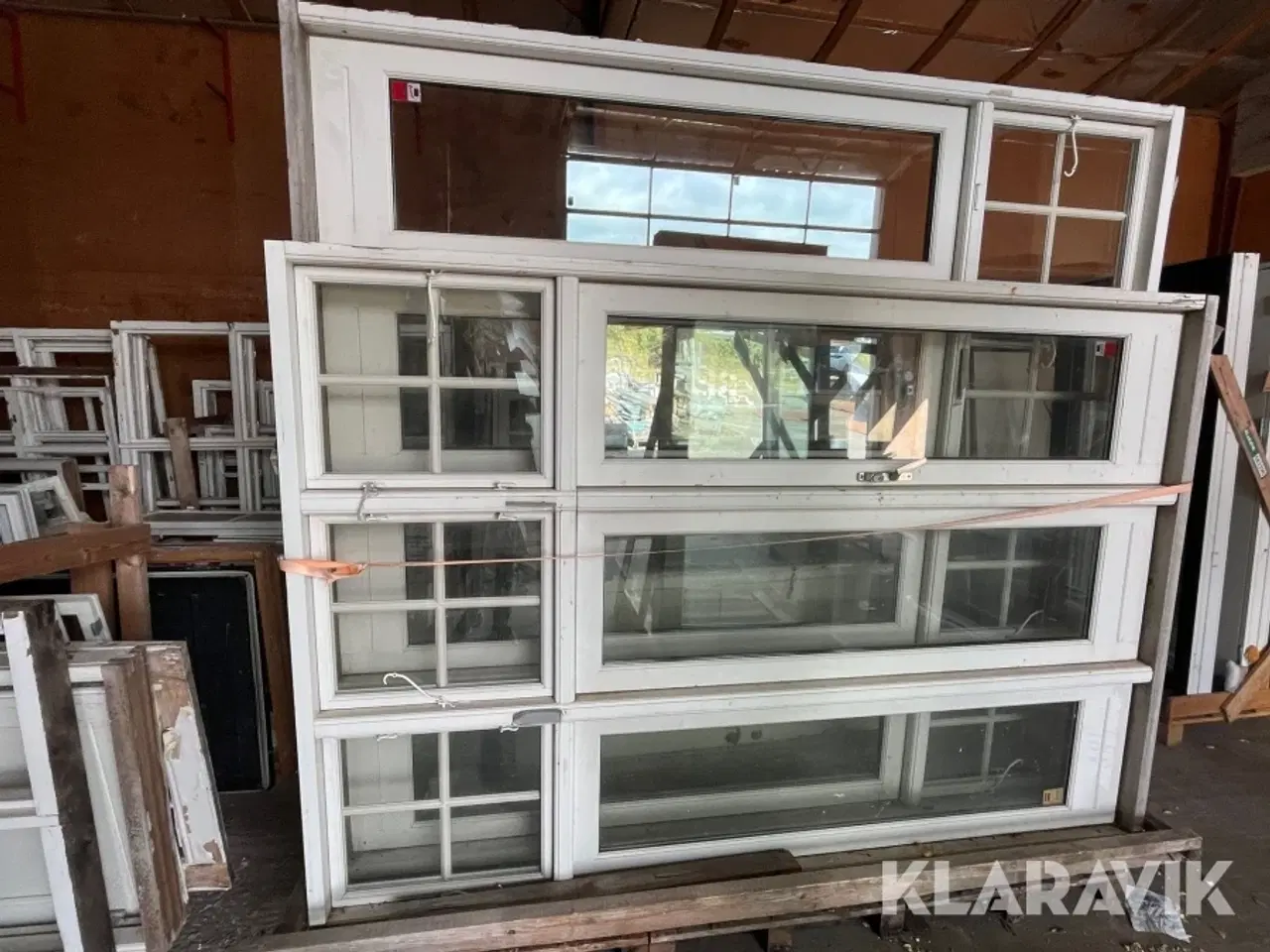 Billede 2 - Vindues parti + yderdør