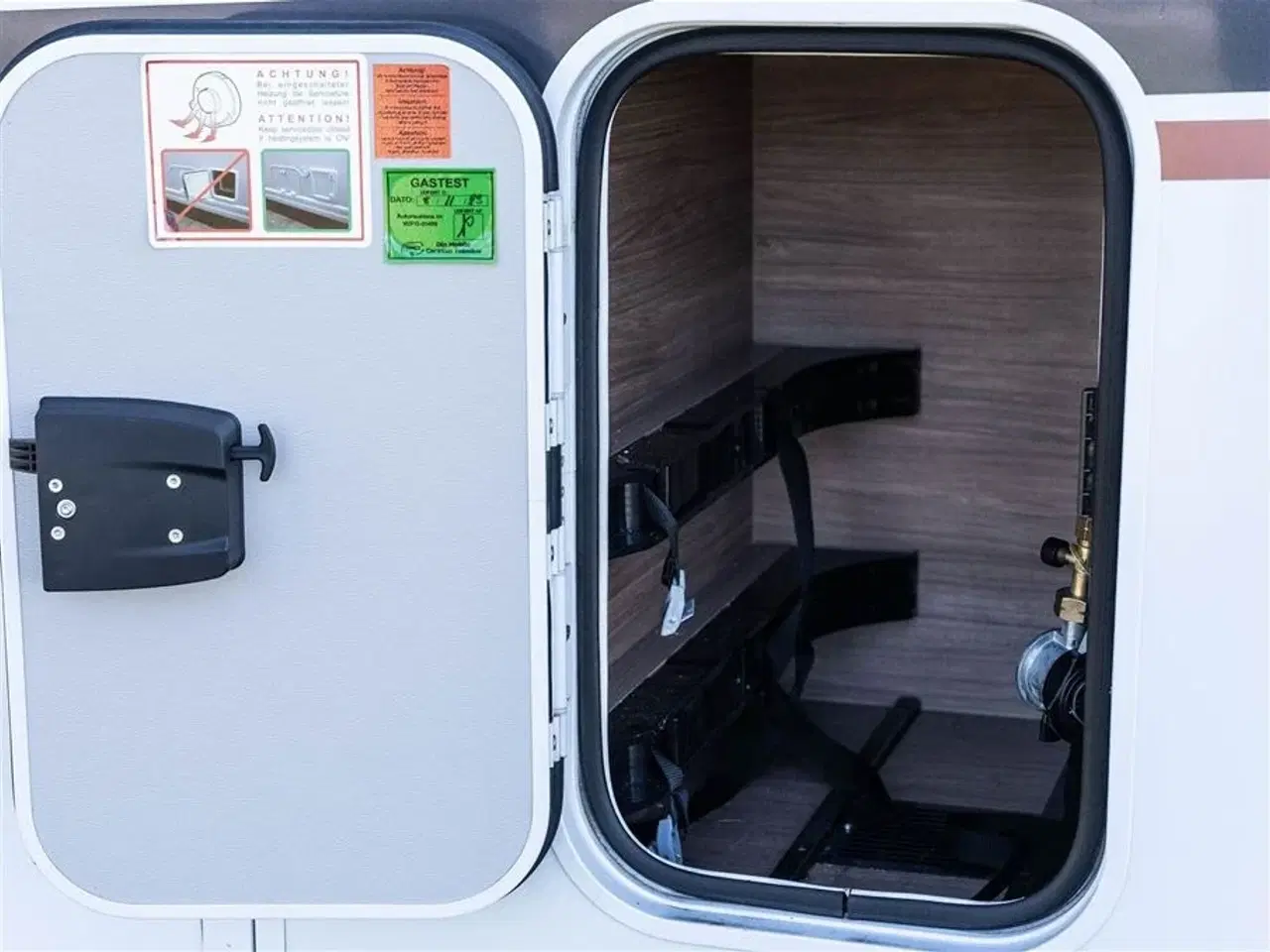 Billede 22 - 2021 - Weinsberg CaraCompact 600 MF "Pepper Edition"   Kompakt autocamper med Automatgear