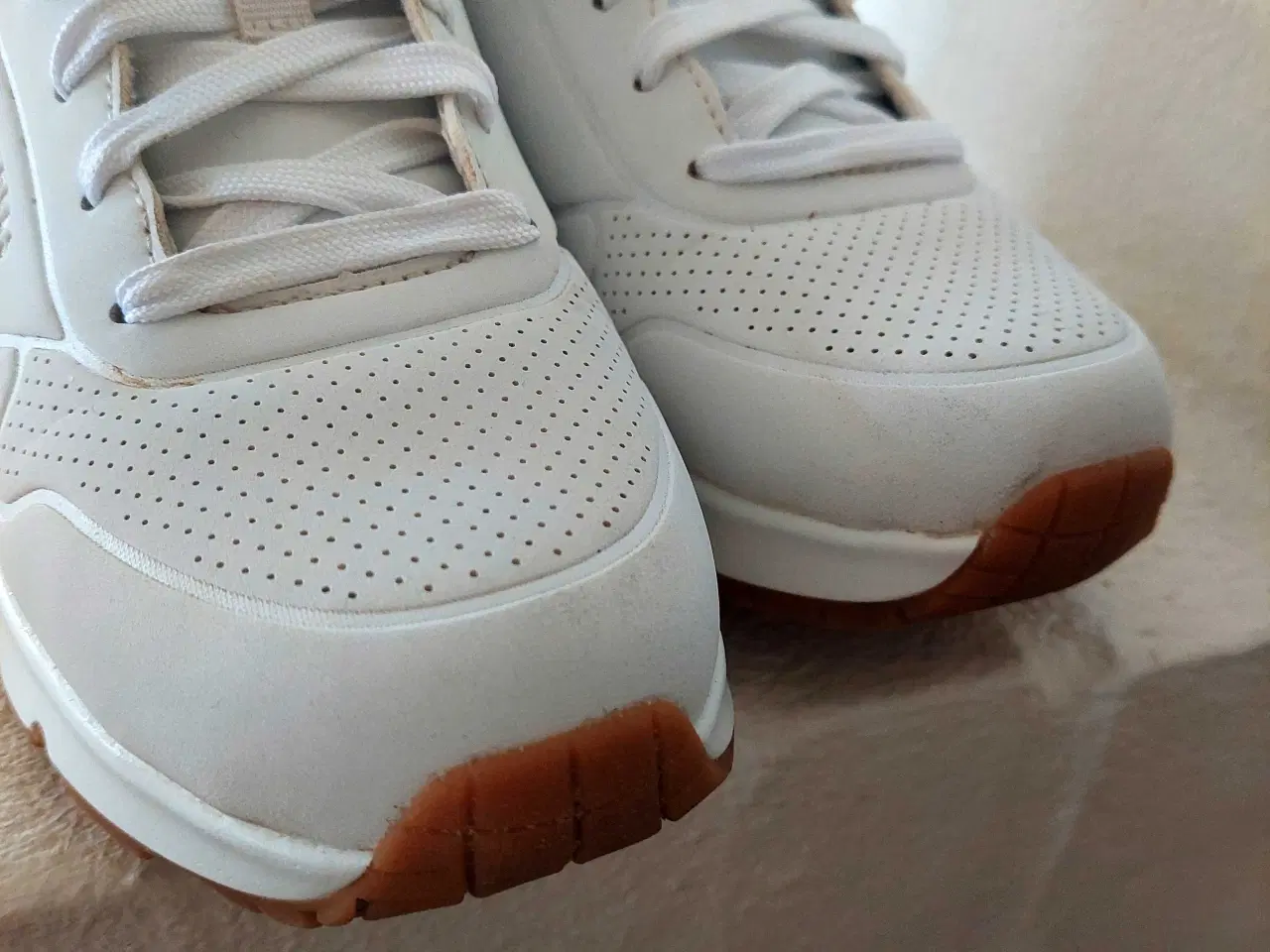 Billede 9 - Skechers sneakers – Str. 36 👟✨