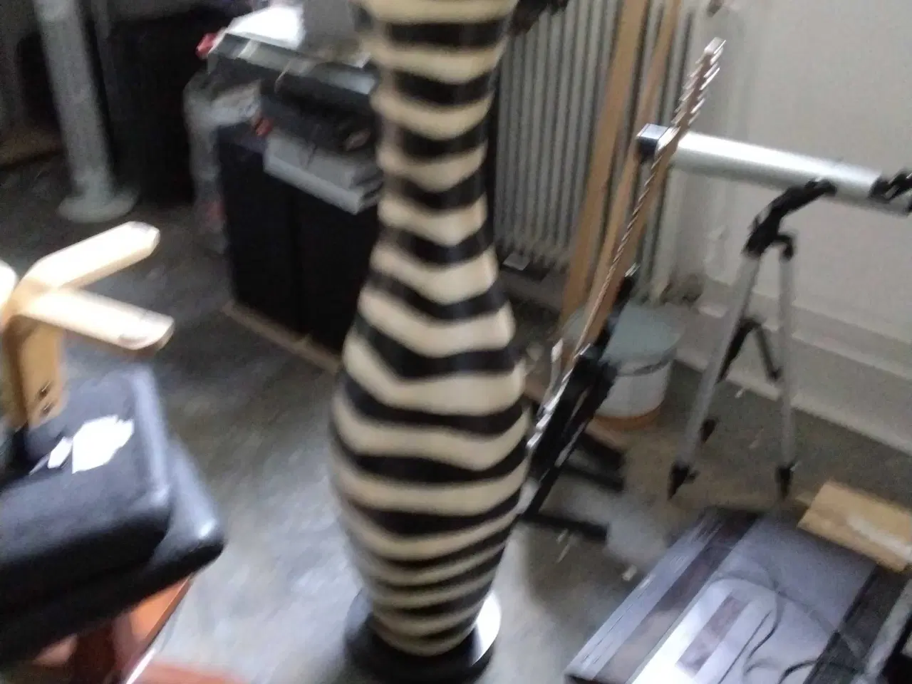 Billede 3 - Gulvlampe 140cm høj