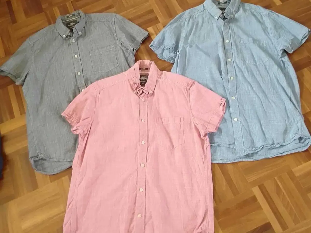 Billede 1 - 3 stk skjorter sælges samlet 