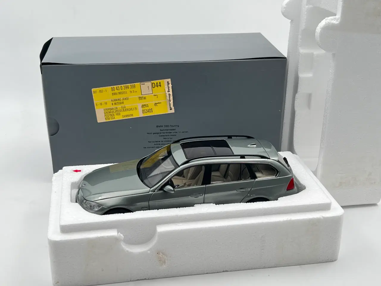 Billede 8 - 2005 BMW 330i Touring E91 - KYOSHO - 1:18