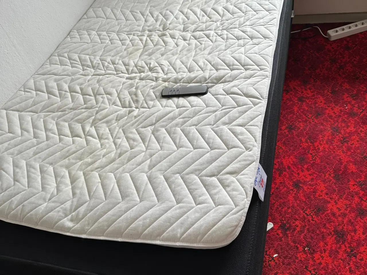 Billede 8 - Elevationsseng fra Jysk – næsten ikke brugt 