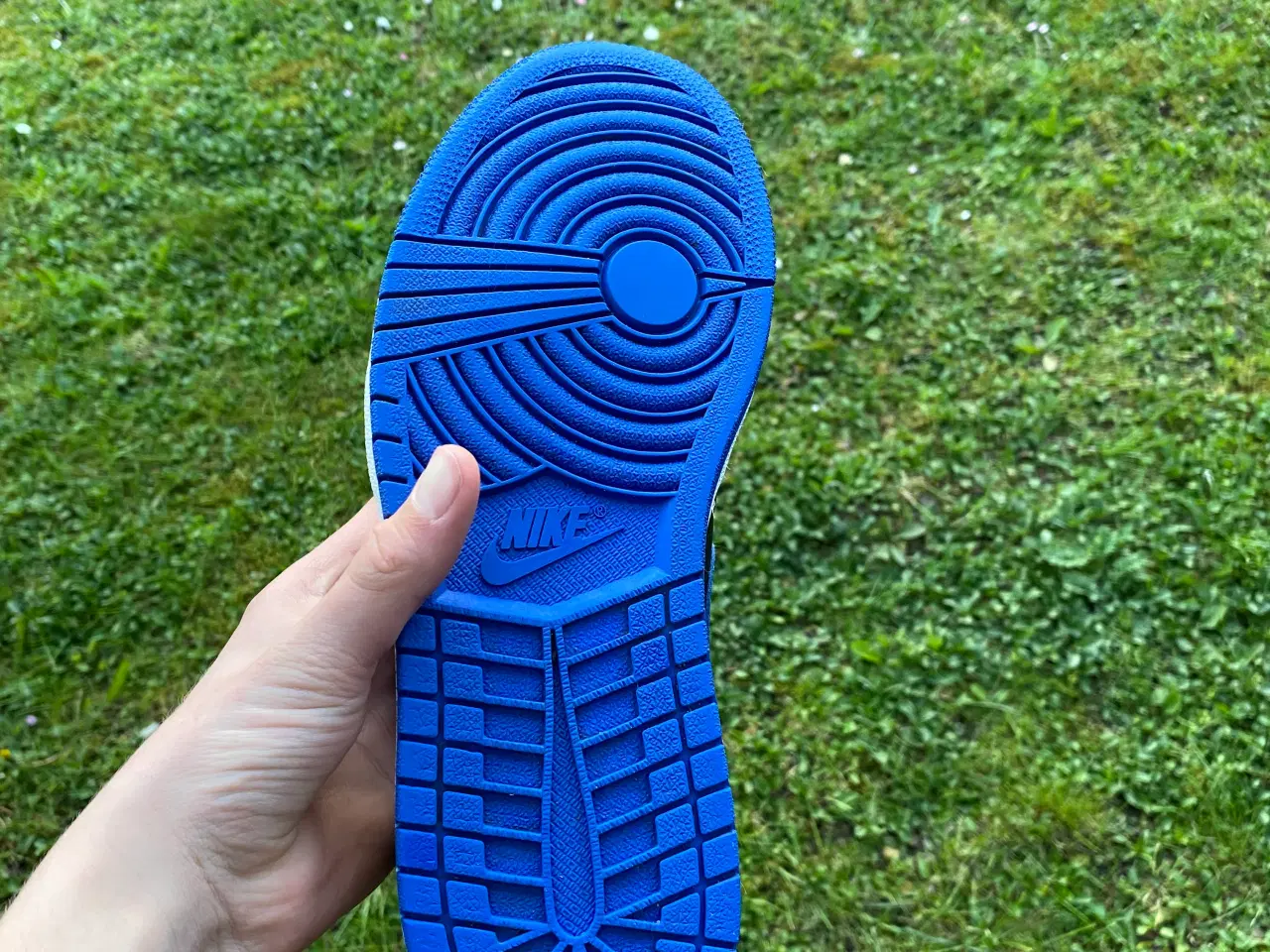 Billede 4 - Jordan 1 royal blue 2020 baksetball sko