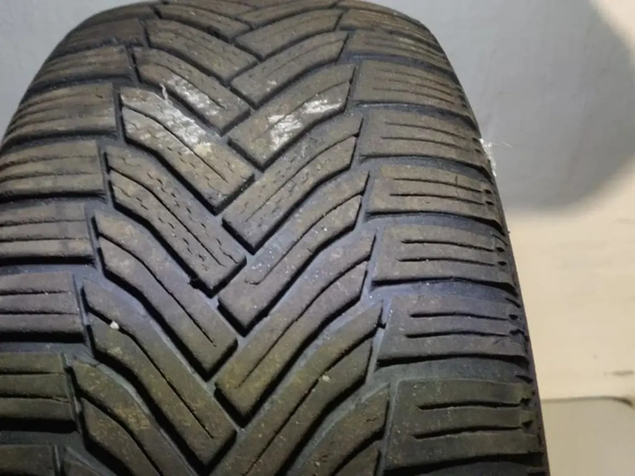Billede 5 - VW Alufælge 17", Alpin 6 dæk