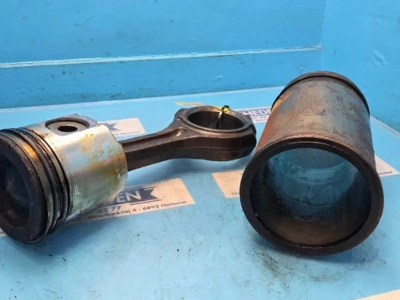 Billede 3 - John Deere 6125HZ001 Stempel RE532355