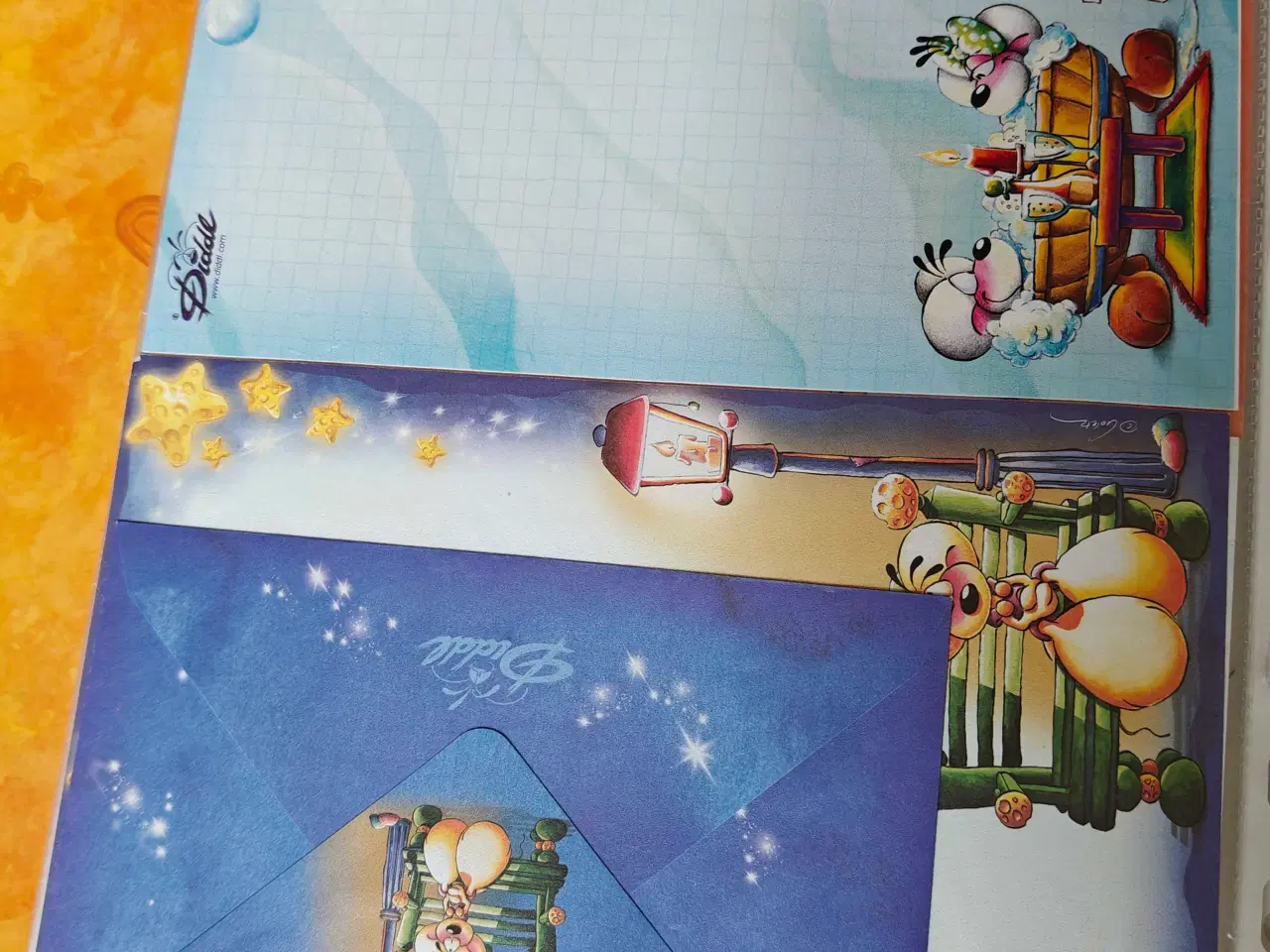 Billede 5 - Diddlepapir i mappe 