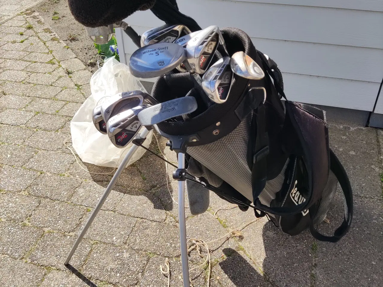 Billede 1 - Herre golfsæt med bærebag