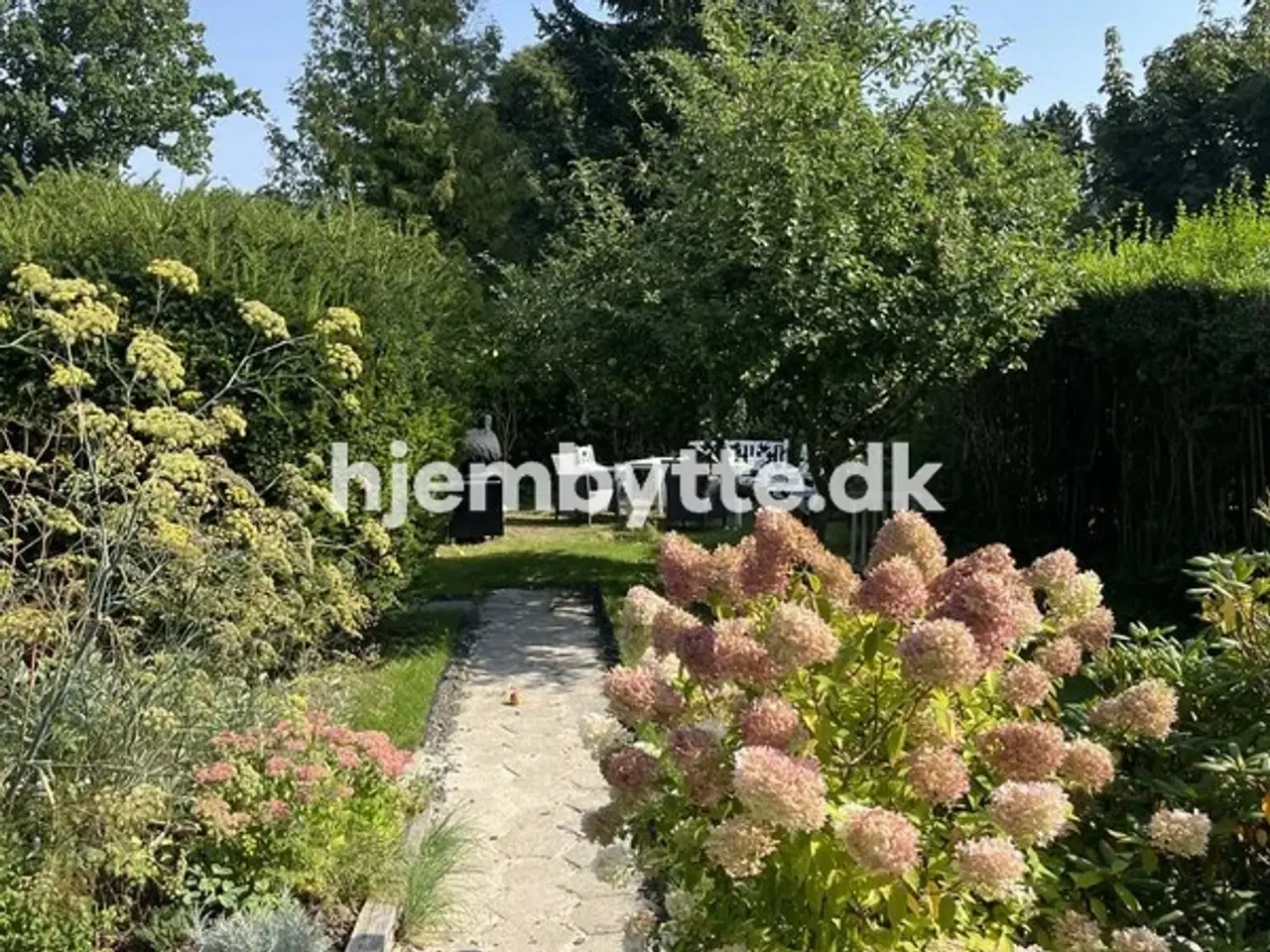 Billede 12 - Hjembytte - Bloustrødvej