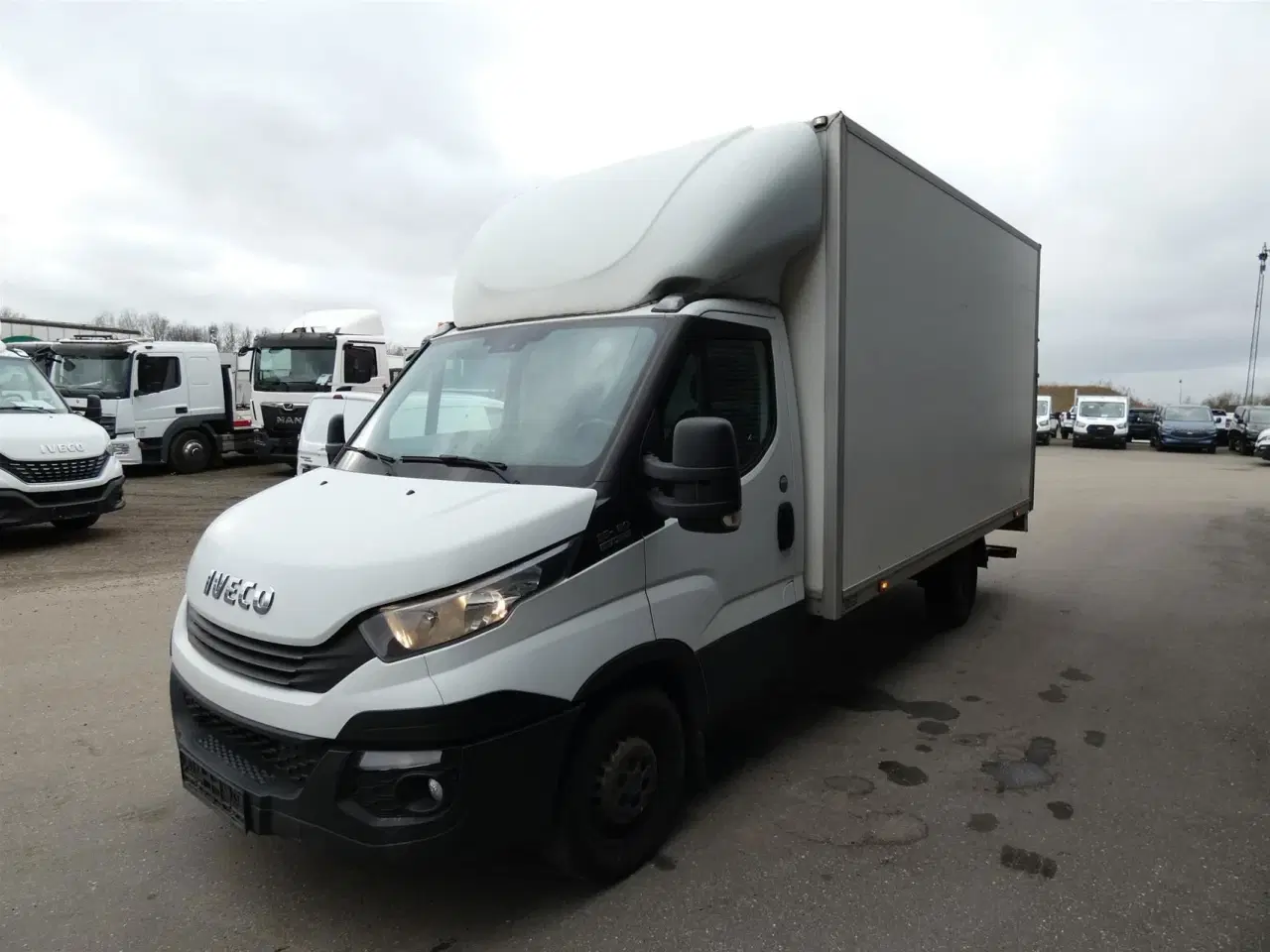 Billede 4 - Iveco Daily 35S16 4100mm 2,3 D 156HK Ladv./Chas. 8g Aut.