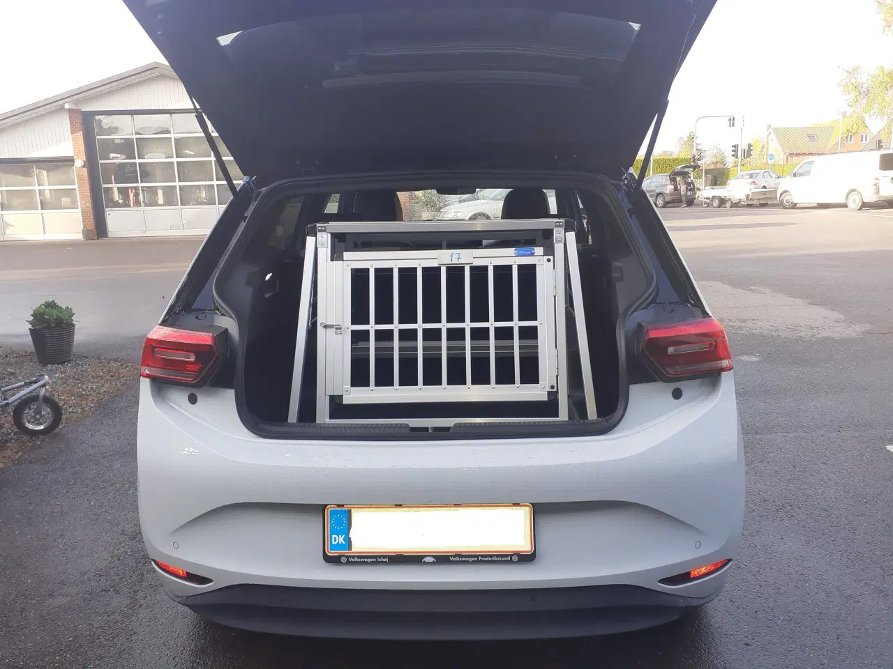 Billede 1 - Hundebur VW Id3