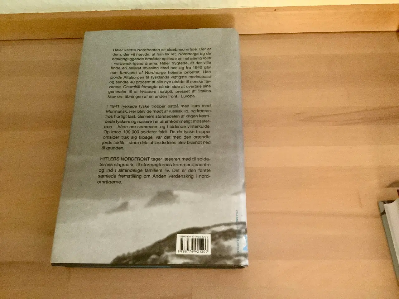 Billede 2 - Hitlers Nordfront af Asbjørn Jaklin.