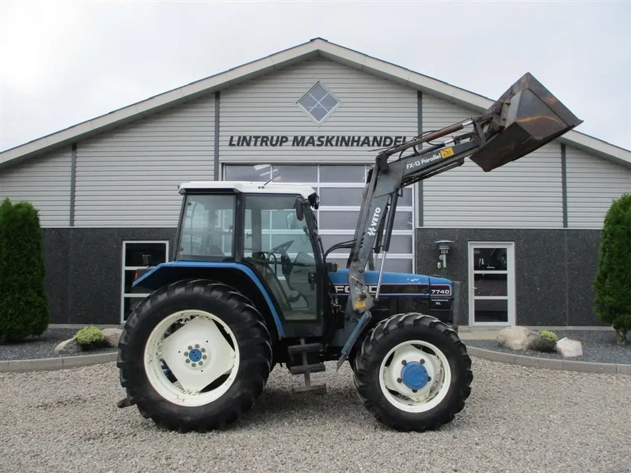 Billede 2 - New Holland 7740 SL med fuldhydraulisk Veto FX13 frontlæsser på