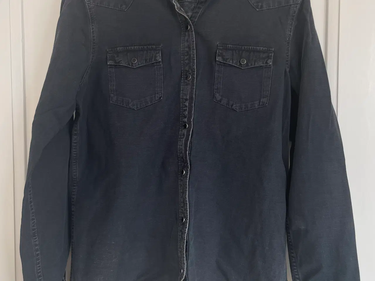 Billede 2 - Maison Scotch denim skjorte