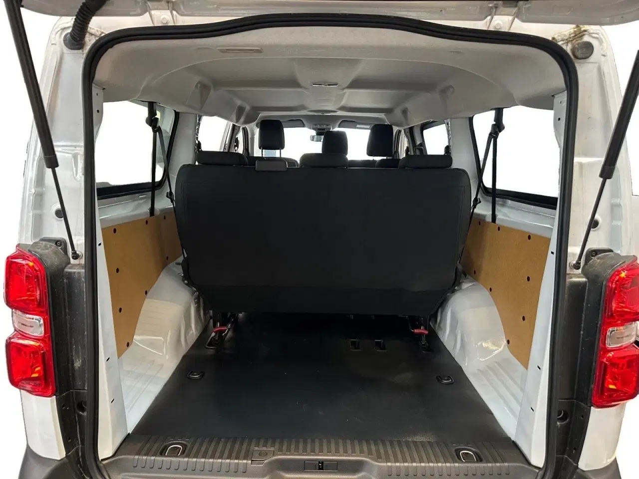 Billede 7 - Peugeot e-Expert 75 L3 Combi