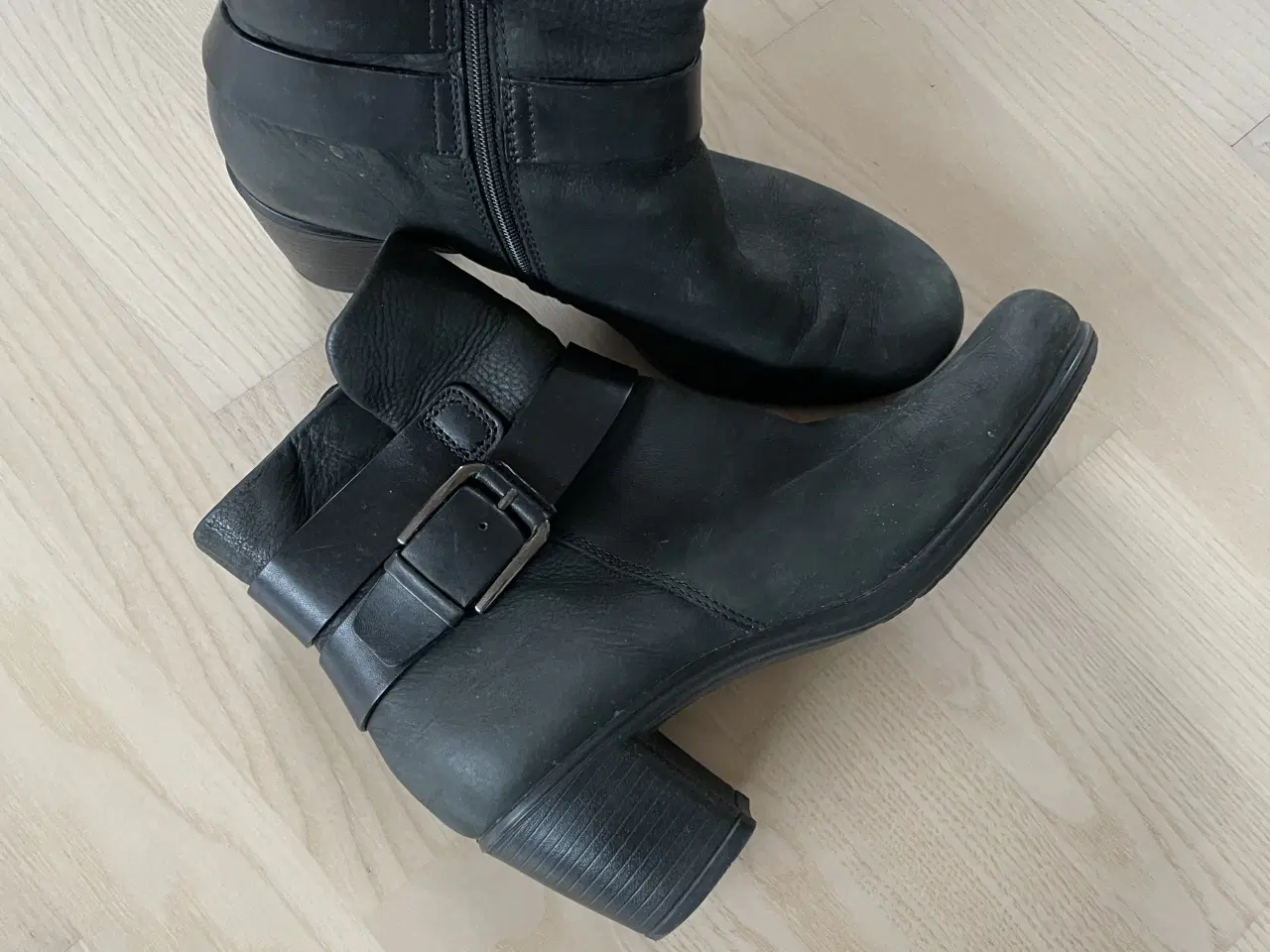 Billede 1 - Kort ECCO støvle