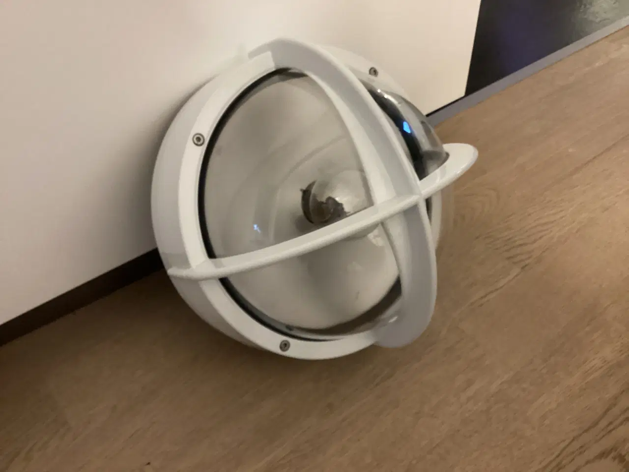 Billede 2 - Stor hvid Pirat lampe fra Nordisk Solar