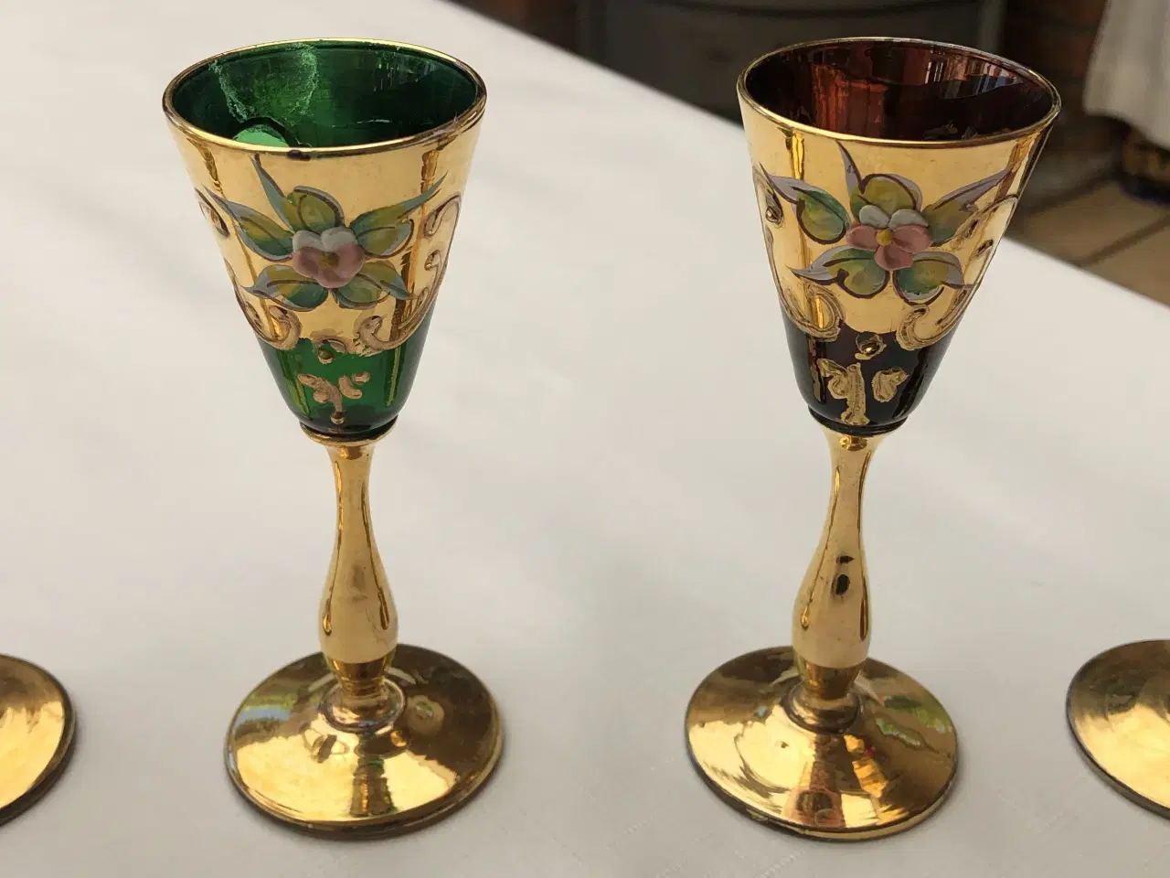 Billede 4 - GULDBELAGT kaffe,Te,vin glas sæt