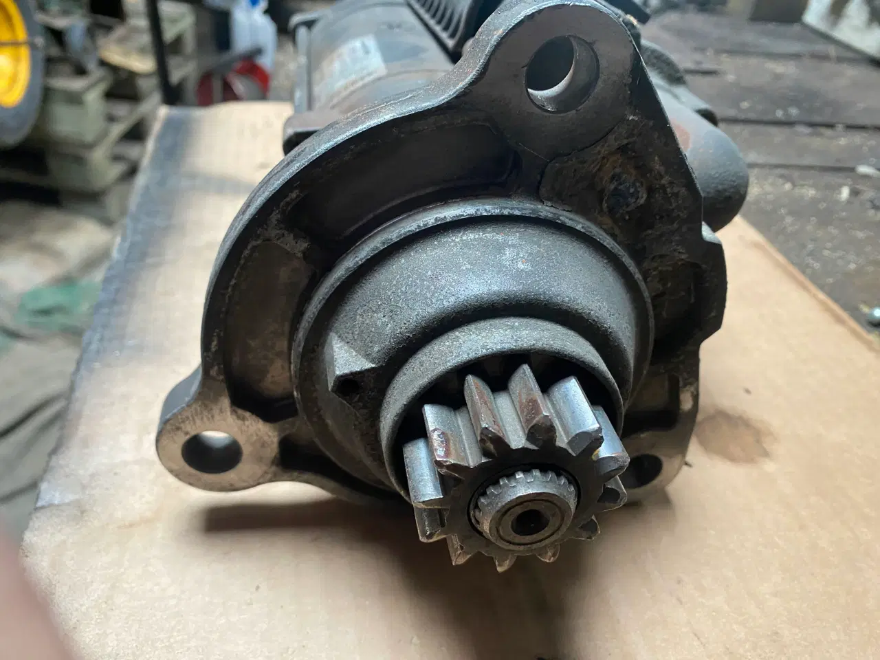 Billede 2 - Scania starter.