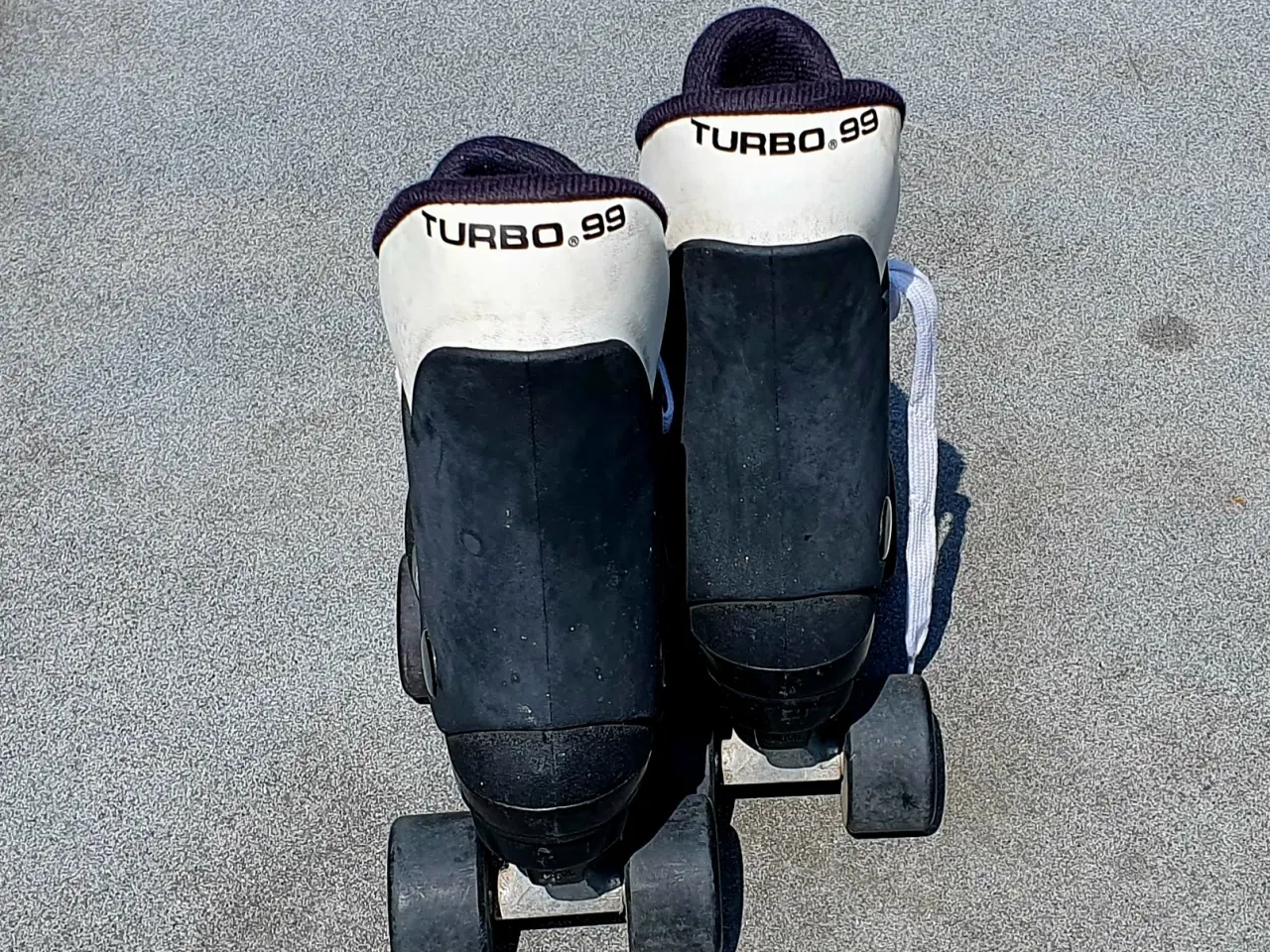 Billede 5 - Supreme Turbo99 rulleskøjter 